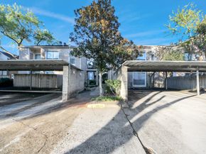 3722 Woodchase Drive, Houston TX 77042