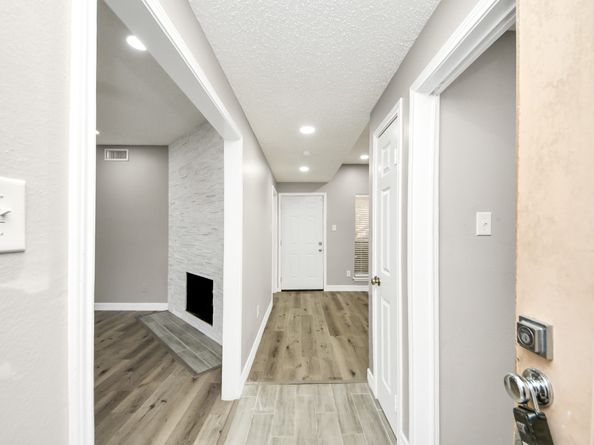 3722 Woodchase Drive, Houston TX 77042