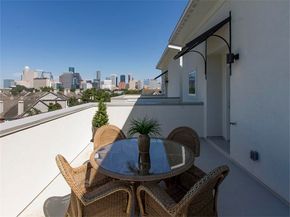 3003 La Branch Street, Houston TX 77004