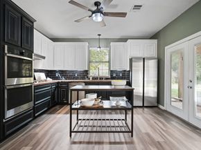 1535 Mulberry Street, Tomball TX 77375