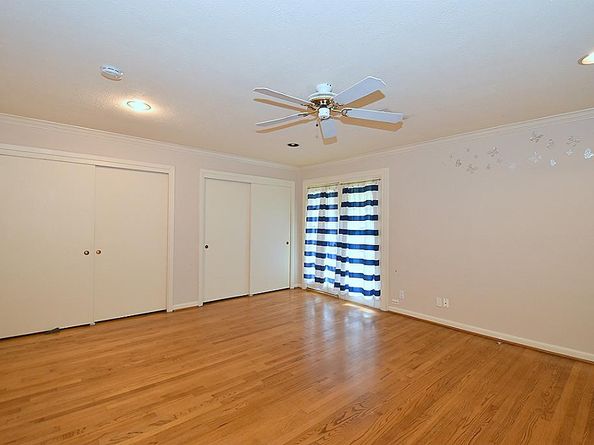 5103 Briarbend Drive, Houston TX 77035