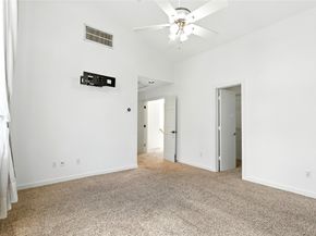 6128 Grand Boulevard, Houston TX 77021