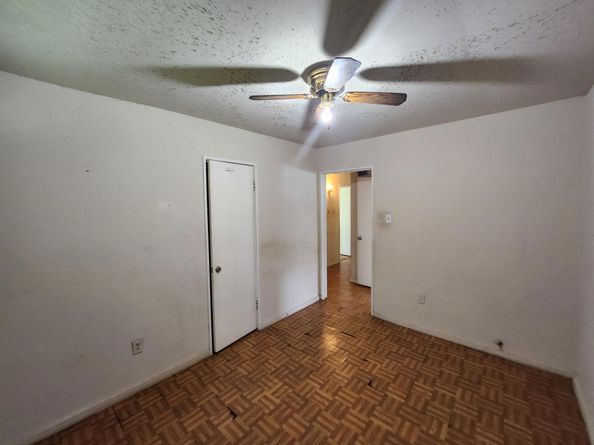5535 Flamingo Drive, Houston TX 77033