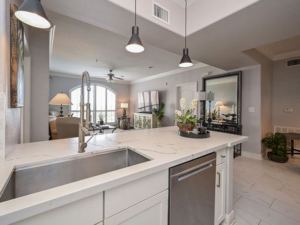 2299 Lone Star Drive 437, Sugar Land TX 77479