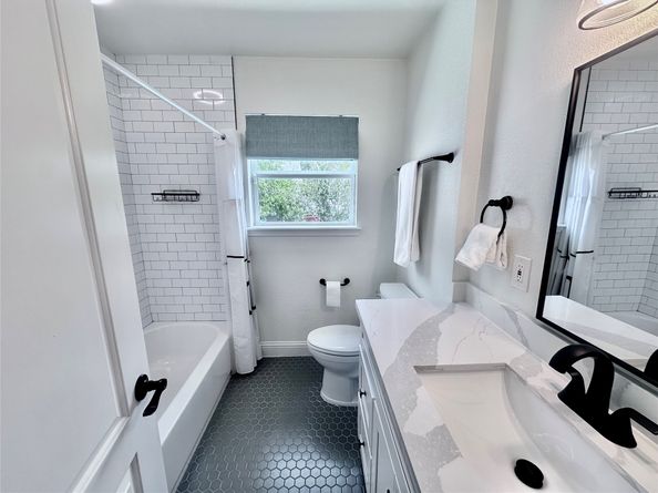 4410 Deer Lodge Drive, Houston TX 77018