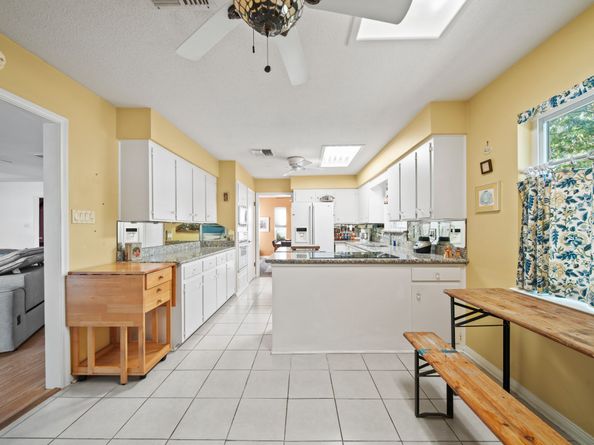 2403 Elmgate Drive, Houston TX 77080