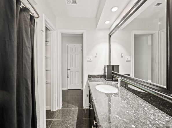 2403 Elmgate Drive, Houston TX 77080