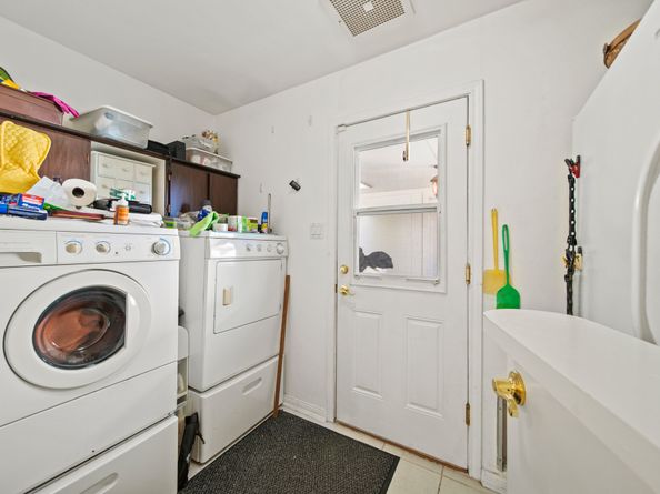 2403 Elmgate Drive, Houston TX 77080