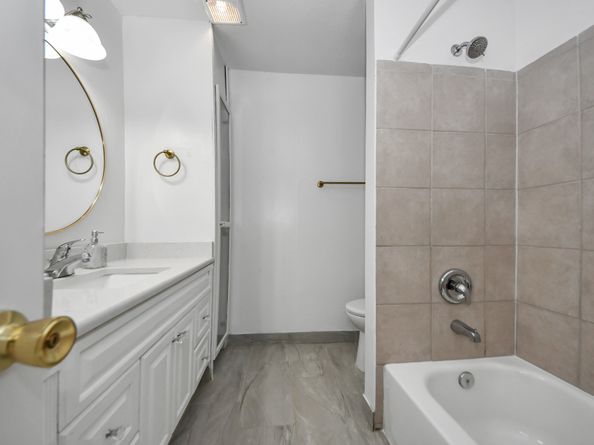 7954 Grove Ridge Drive, Houston TX 77061