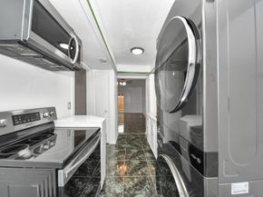 7954 Grove Ridge Drive, Houston TX 77061