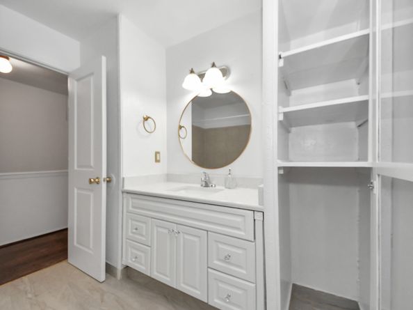 7954 Grove Ridge Drive, Houston TX 77061