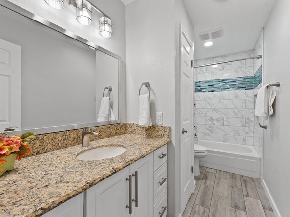 14022 Kathi Lynn Lane, Sugar Land TX 77498