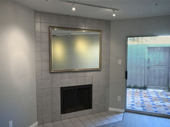 5056 Glenmont Drive, Houston TX 77081