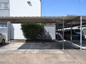 5056 Glenmont Drive, Houston TX 77081