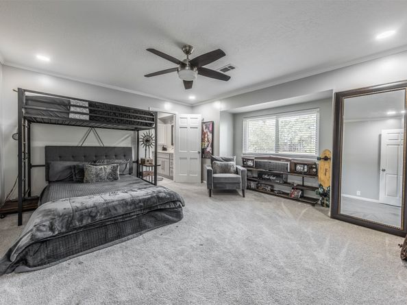 2507 Pine Bend Dr, Houston TX 77339