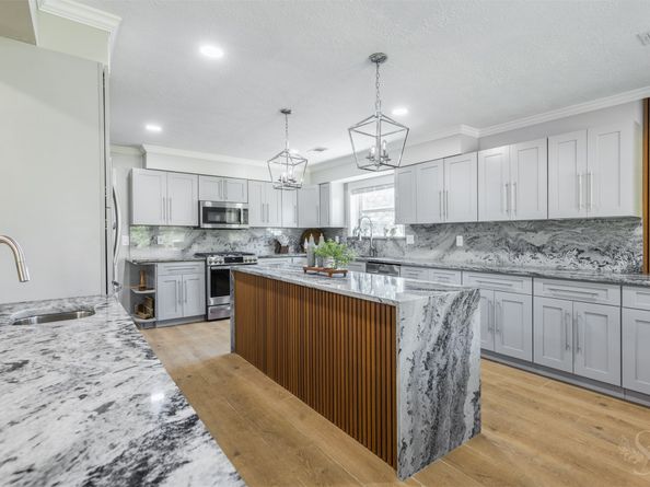 2507 Pine Bend Dr, Houston TX 77339