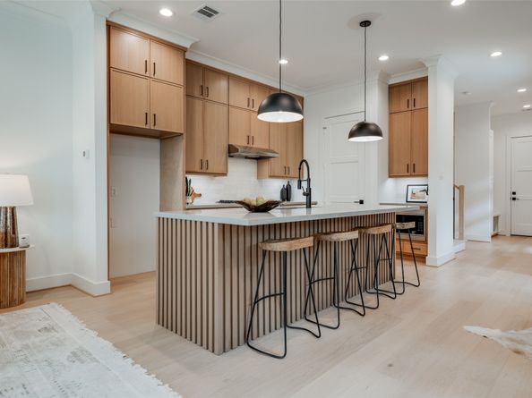2323 RICHTON Street, Houston TX 77098