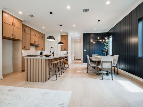 2323 RICHTON Street, Houston TX 77098