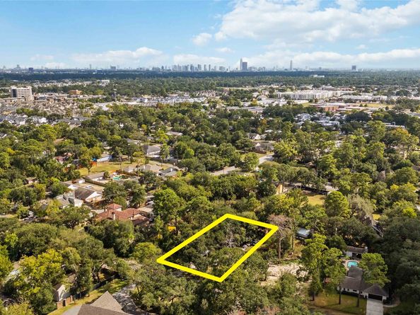 9217 N Allegro Street, Houston TX 77080