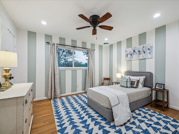 5211 Caversham Drive, Houston TX 77096