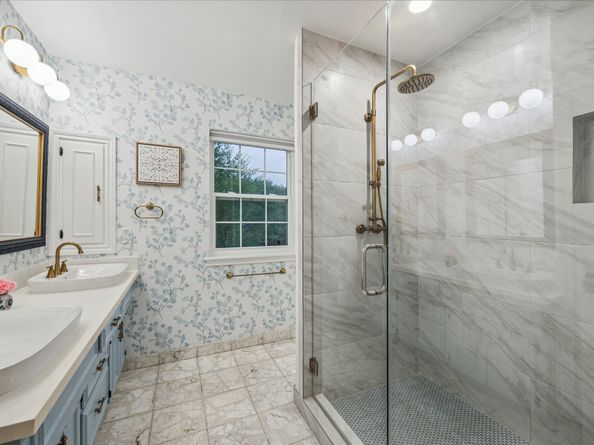 5211 Caversham Drive, Houston TX 77096