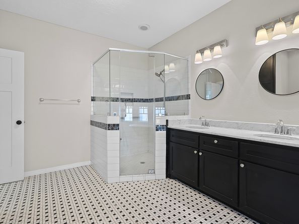 5401 N Capitol Street, Houston TX 77011