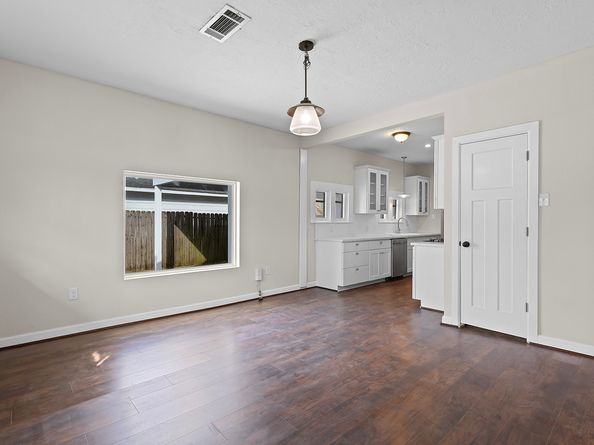 5401 N Capitol Street, Houston TX 77011