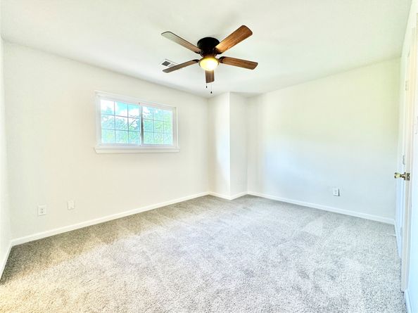 7914 Oakington Drive, Houston TX 77071
