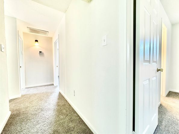 7914 Oakington Drive, Houston TX 77071