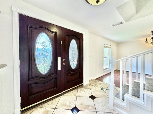 7914 Oakington Drive, Houston TX 77071