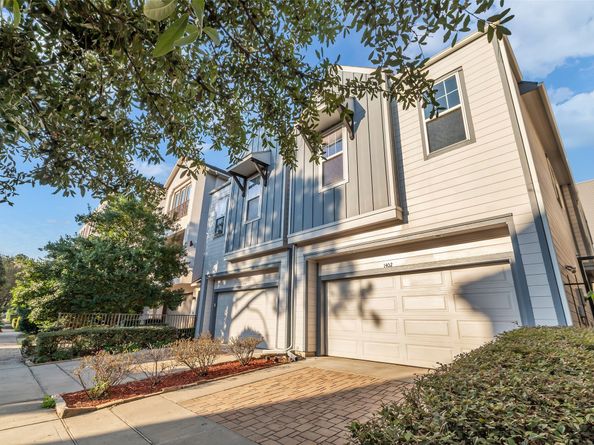 1402 Crocker Street, Houston TX 77019