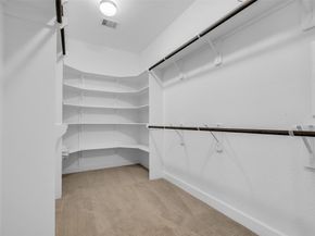 1402 Crocker Street, Houston TX 77019