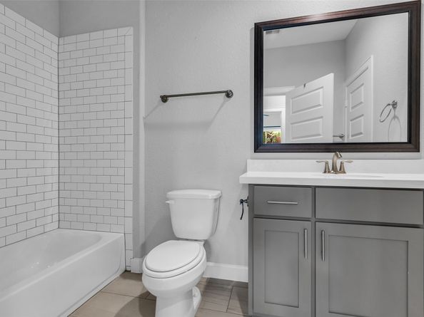 1402 Crocker Street, Houston TX 77019