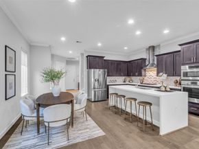 1402 Crocker Street, Houston TX 77019