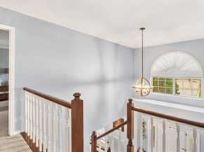 819 Rolling Run Court, Houston TX 77062