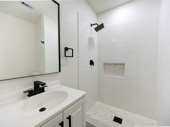 4830 Teton Street, Houston TX 77033