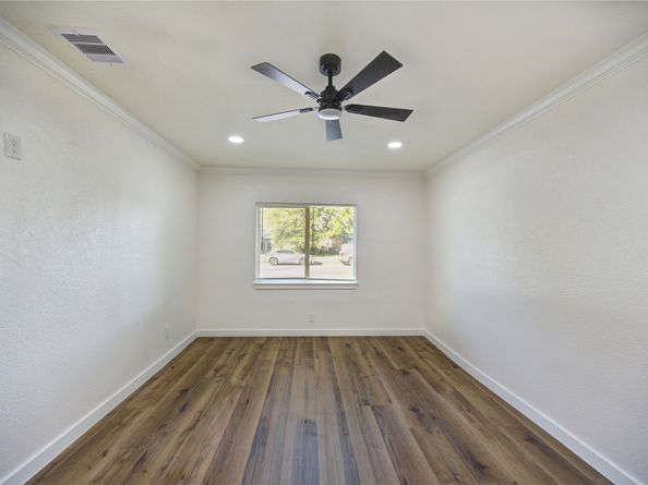 4830 Teton Street, Houston TX 77033