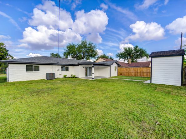 4830 Teton Street, Houston TX 77033