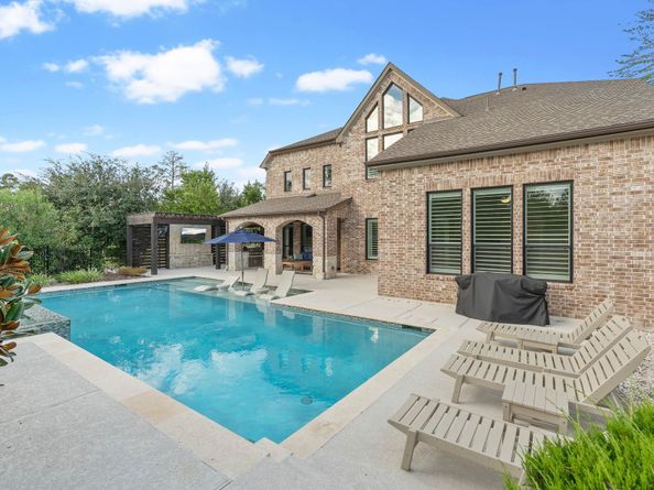 122 N Winter Sunrise Circle, The Woodlands TX 77375