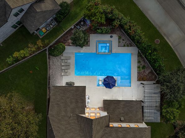 122 N Winter Sunrise Circle, The Woodlands TX 77375