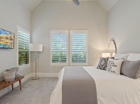 122 N Winter Sunrise Circle, The Woodlands TX 77375