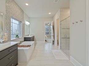122 N Winter Sunrise Circle, The Woodlands TX 77375
