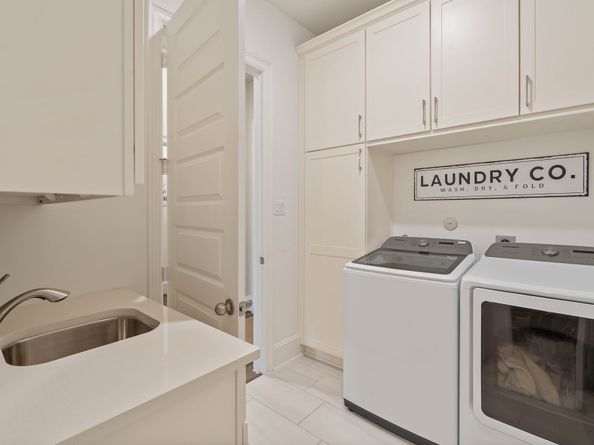 122 N Winter Sunrise Circle, The Woodlands TX 77375