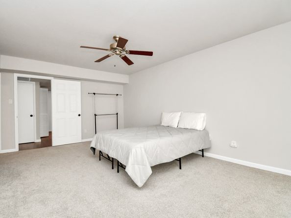 4641 Wild Indigo Street 450, Houston TX 77027