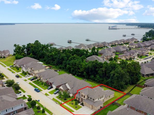 13214 Westmont Heights Lane, Houston TX 77044