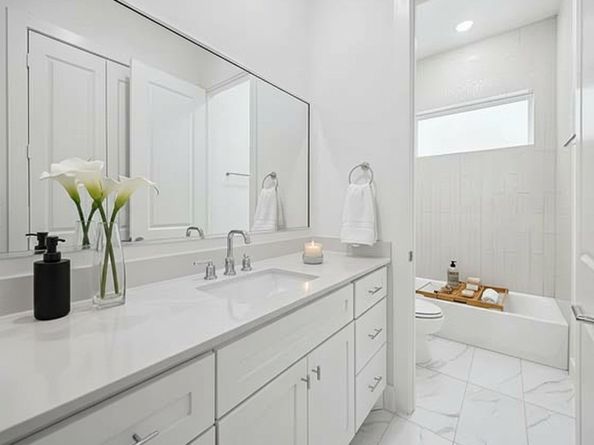 10923 Brookeshire Chase Lane, Houston TX 77043