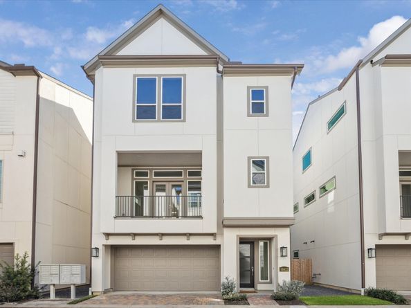 10923 Brookeshire Chase Lane, Houston TX 77043