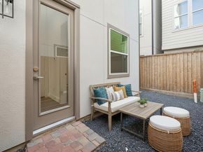 10923 Brookeshire Chase Lane, Houston TX 77043