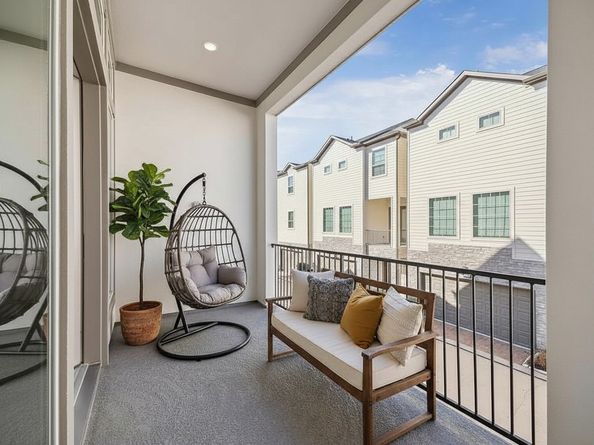 10923 Brookeshire Chase Lane, Houston TX 77043