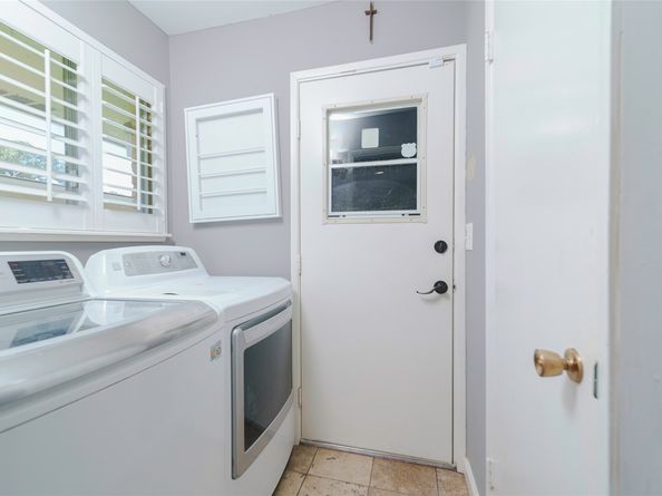 1506 Wavecrest Lane, Houston TX 77062